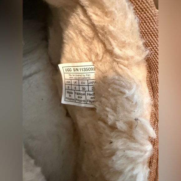 UGG® Classic Ultra Mini Platform Boot (Women) - Picture 11 of 15